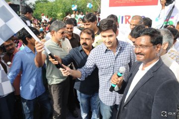 Srimanthudu Movie Team at HBC Chak De India Ride